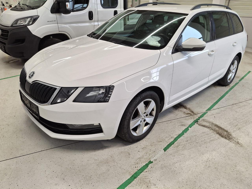 Skoda Octavia Combi 1,6 TDI Ambition Limited 85KW
